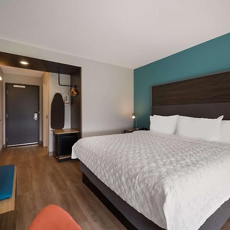 Hotel Tru By Hilton Novi Detroit Exterior foto